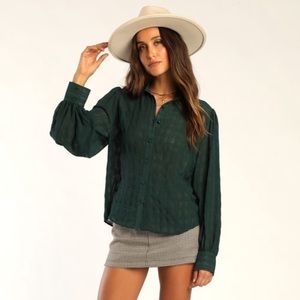 NWT Lulu’s Hunter Green Textured Semi Sheer Top  “Chic Designs”